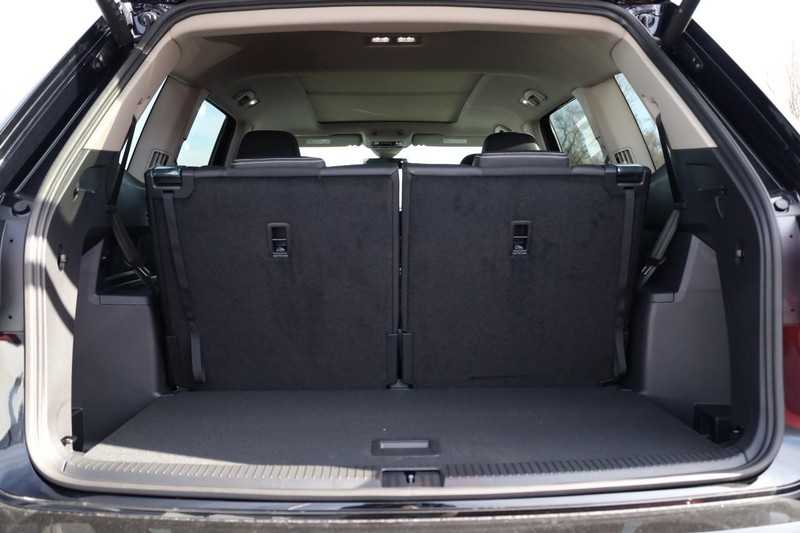 Volkswagen Atlas Vehicle Image 08