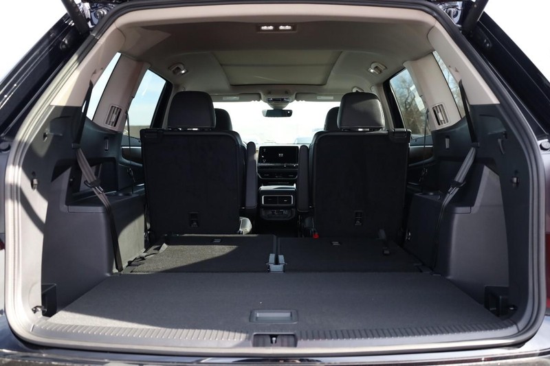 Volkswagen Atlas Vehicle Image 10