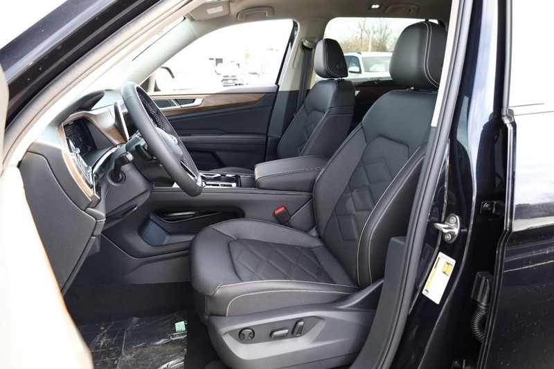 Volkswagen Atlas Vehicle Image 12