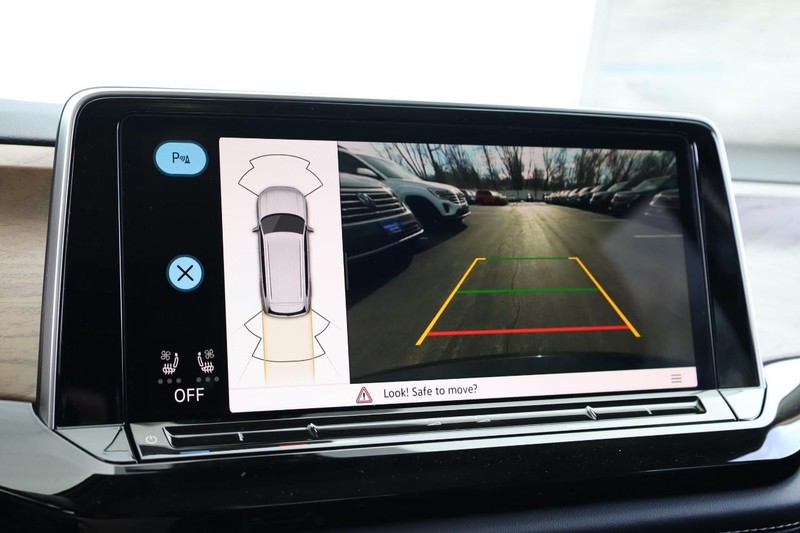 Volkswagen Atlas Vehicle Image 16