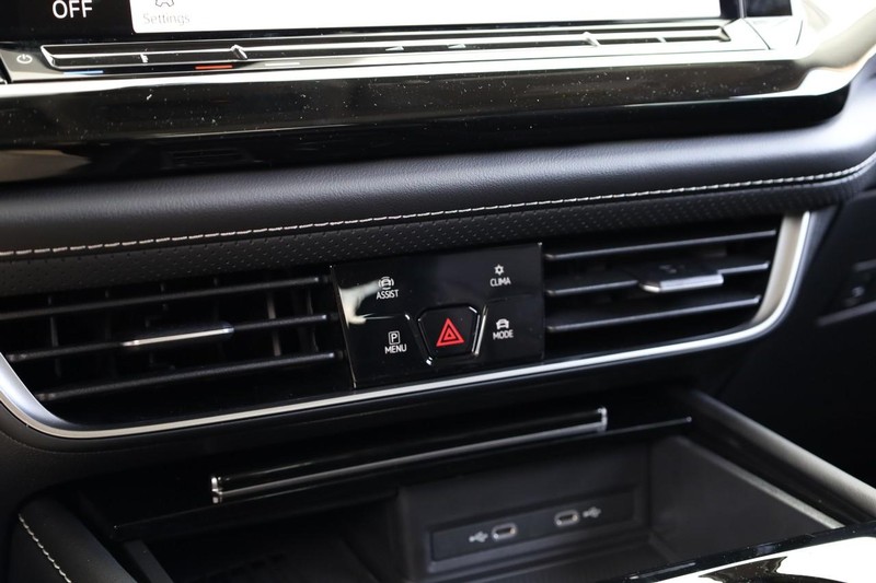 Volkswagen Atlas Vehicle Image 17