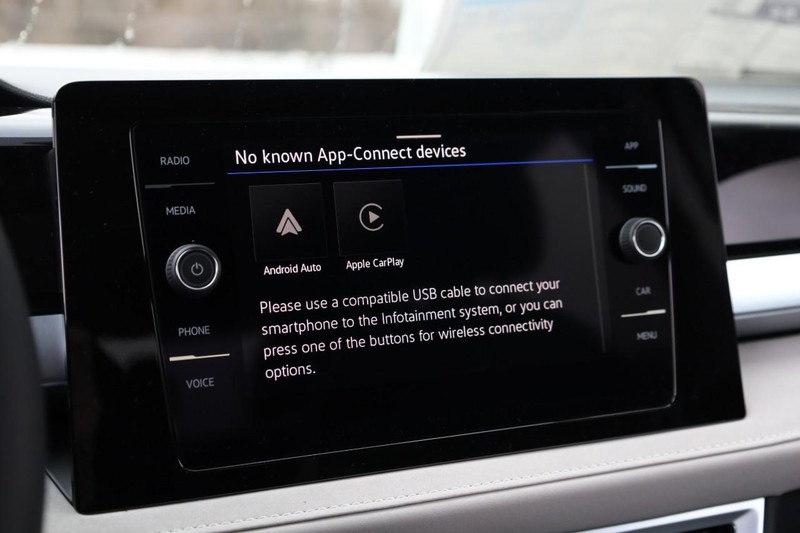 Volkswagen Taos Vehicle Image 11