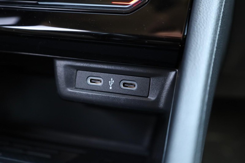 Volkswagen Jetta Vehicle Image 15
