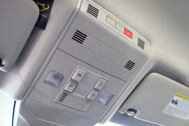 Volkswagen Jetta Vehicle Image 17
