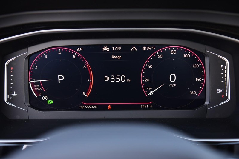 Volkswagen Jetta Vehicle Image 12