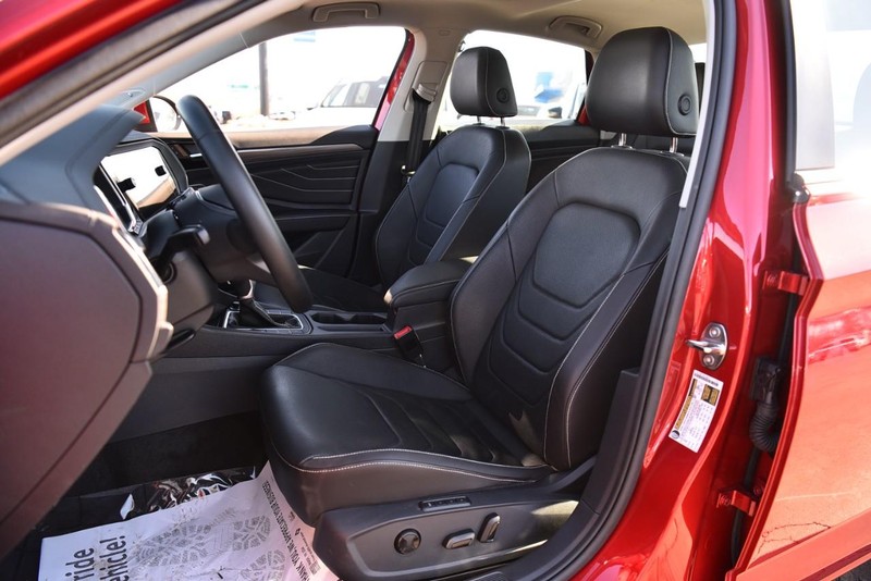 Volkswagen Jetta Vehicle Image 20