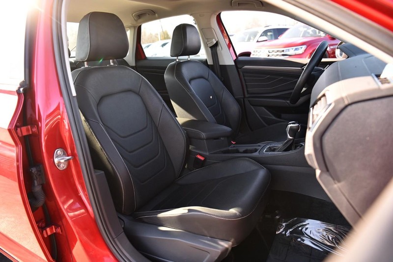Volkswagen Jetta Vehicle Image 21