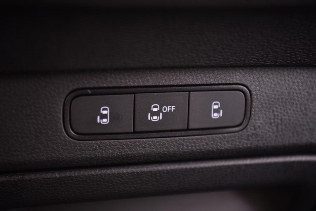 Volkswagen ID. Buzz Vehicle Image 14