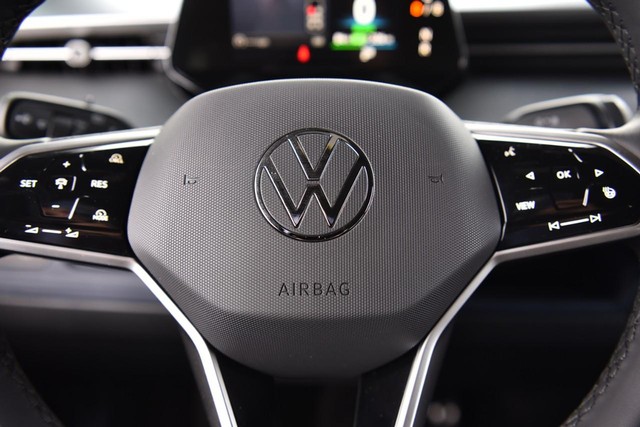 Volkswagen ID. Buzz Vehicle Image 17