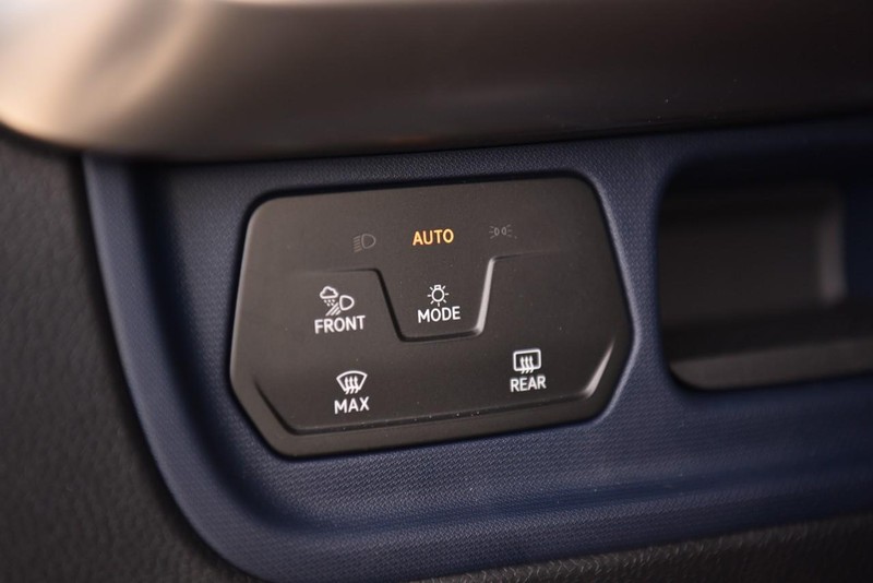 Volkswagen ID. Buzz Vehicle Image 11