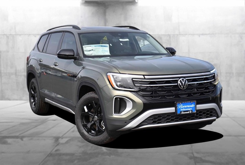 Volkswagen Atlas Vehicle Image 02