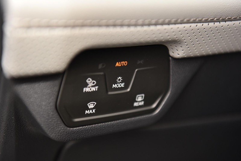 Volkswagen Atlas Vehicle Image 11
