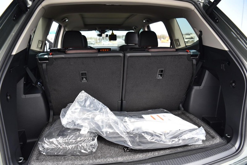 Volkswagen Atlas Vehicle Image 24