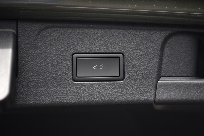 Volkswagen Atlas Vehicle Image 25