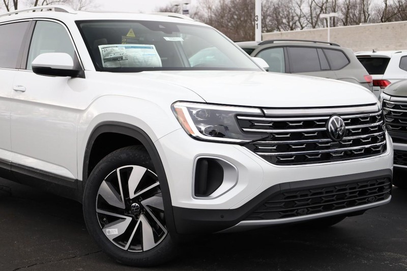 Volkswagen Atlas Vehicle Image 03