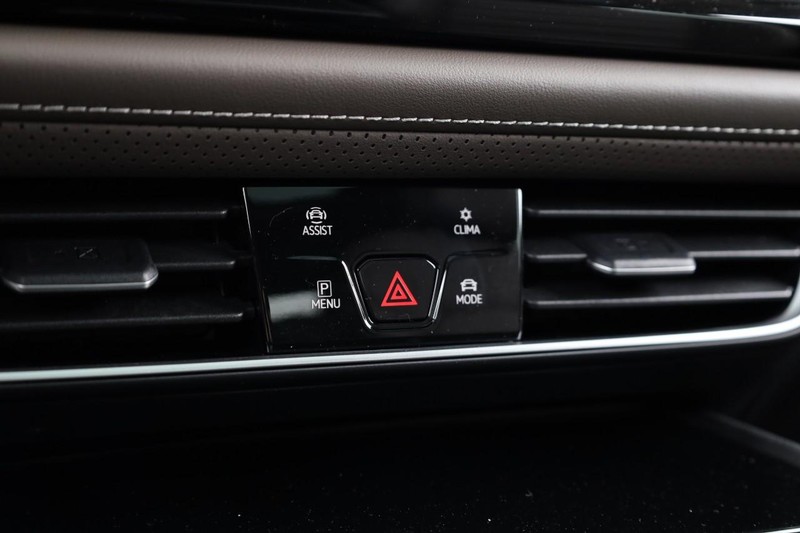 Volkswagen Atlas Vehicle Image 21