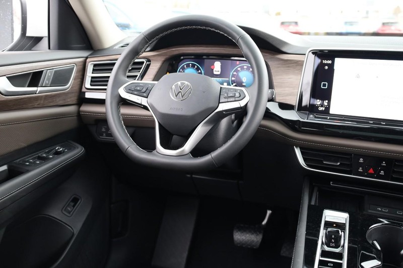 Volkswagen Atlas Vehicle Image 30