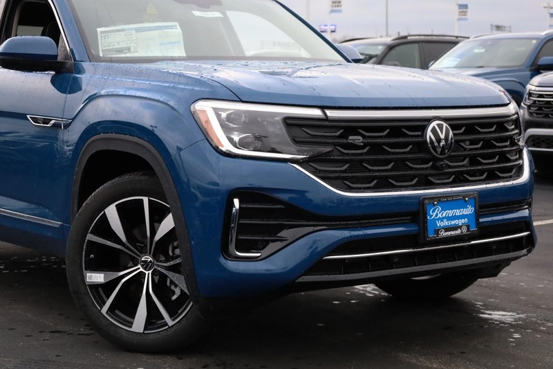 Volkswagen Atlas Vehicle Image 03