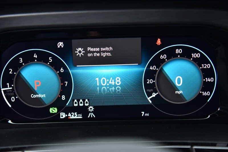 Volkswagen Atlas Cross Sport Vehicle Image 12