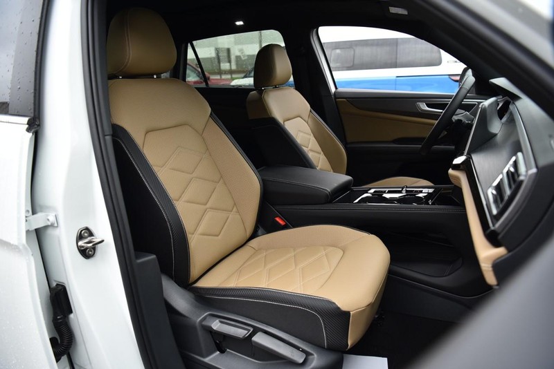 Volkswagen Atlas Cross Sport Vehicle Image 20