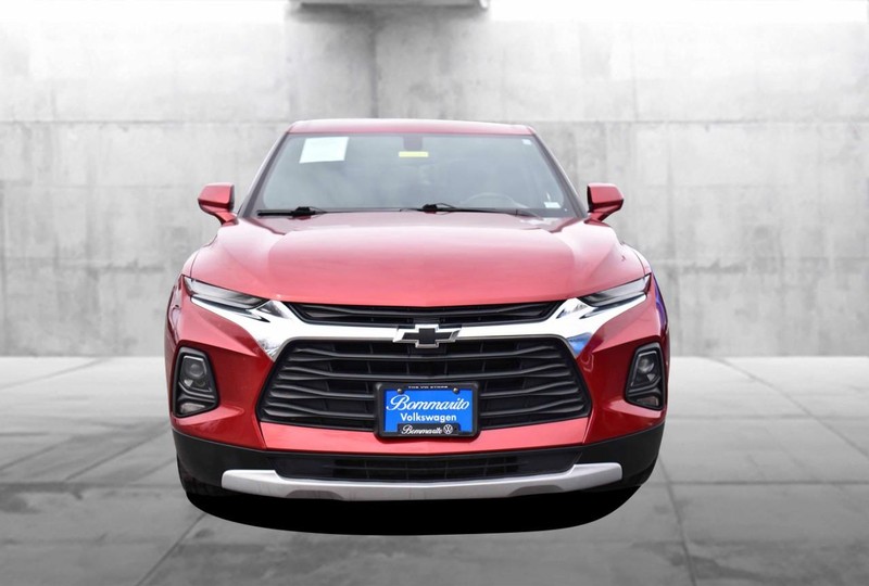 Chevrolet Blazer Vehicle Image 04