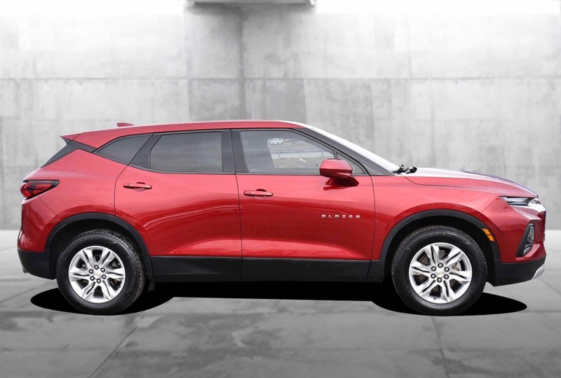 Chevrolet Blazer Vehicle Image 05