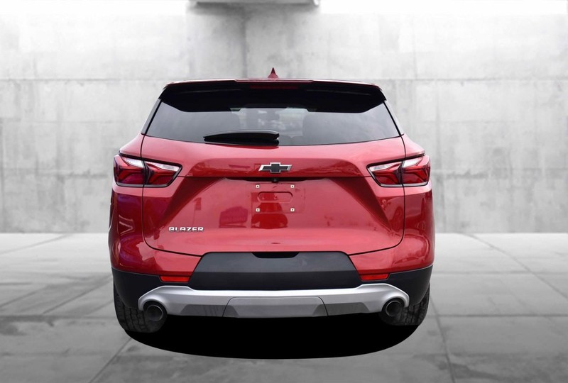 Chevrolet Blazer Vehicle Image 06