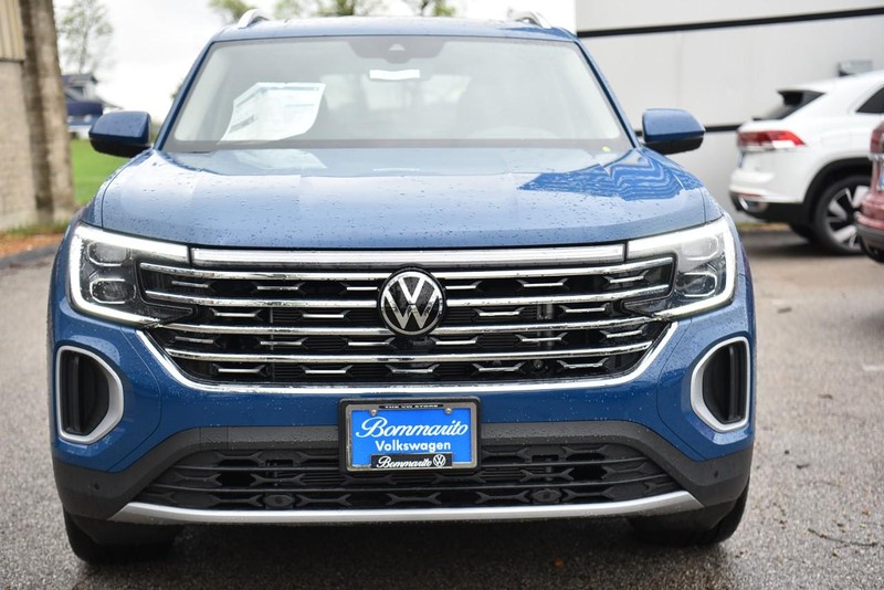 Volkswagen Atlas Vehicle Image 04