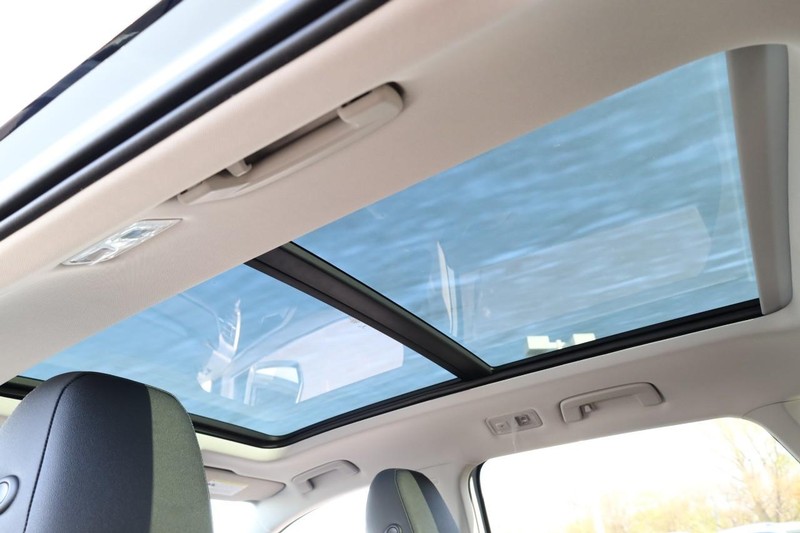Volkswagen Taos Vehicle Image 10