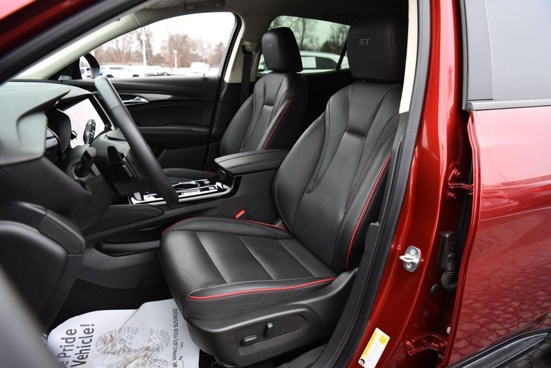 Buick Envision Vehicle Image 22