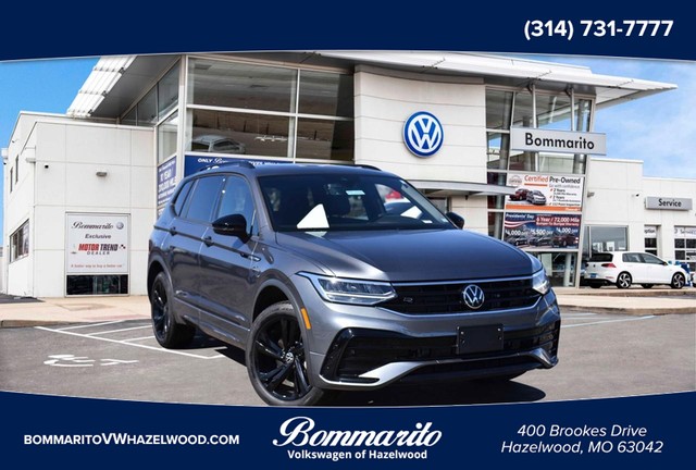 2023 Volkswagen Tiguan SE R-Line Black at Bommarito VW in Hazelwood MO