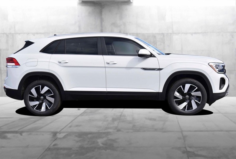 Volkswagen Atlas Cross Sport Vehicle Image 05
