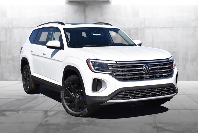 Volkswagen Atlas Vehicle Image 02