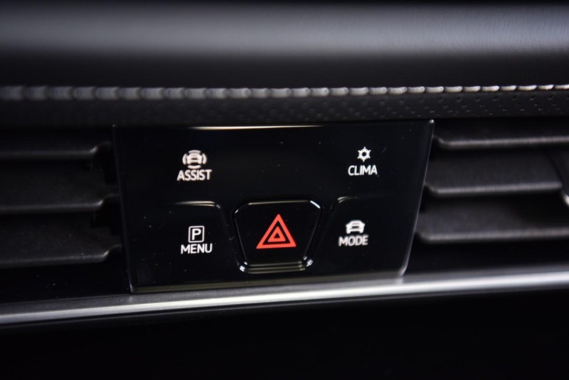 Volkswagen Atlas Vehicle Image 14