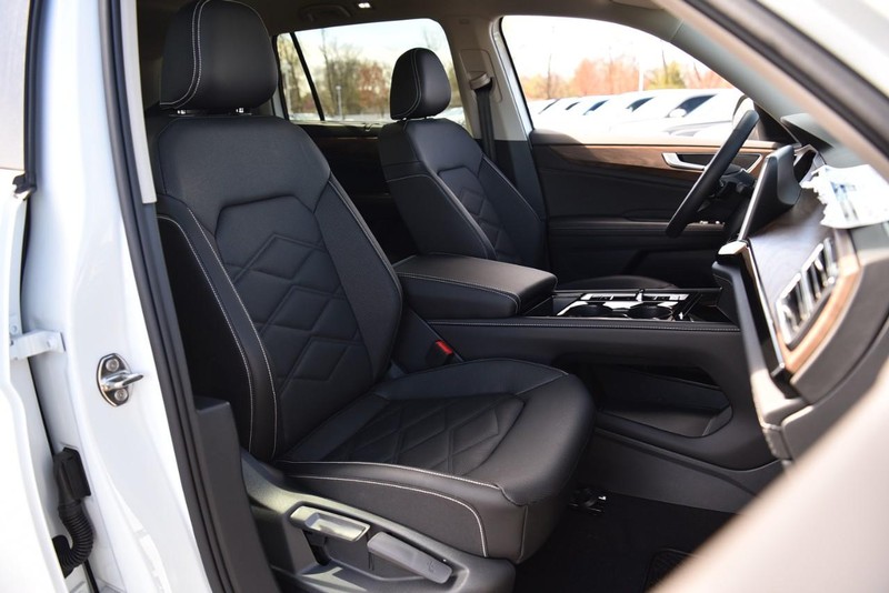 Volkswagen Atlas Vehicle Image 20