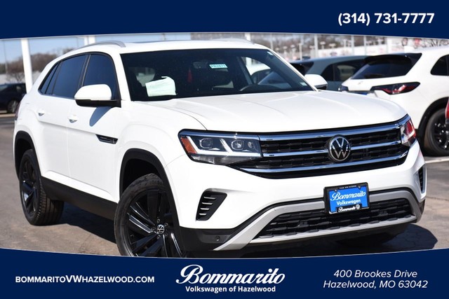 2022 Volkswagen Atlas Cross Sport 3.6L V6 SE w/Technology at Bommarito VW in Hazelwood MO