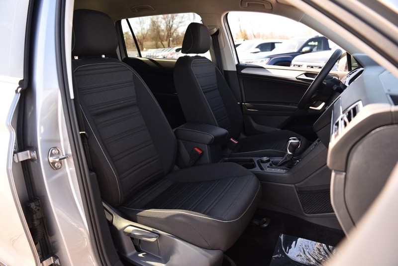 Volkswagen Tiguan Vehicle Image 20