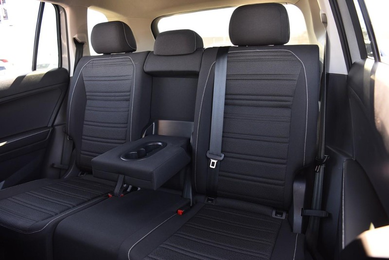 Volkswagen Tiguan Vehicle Image 21
