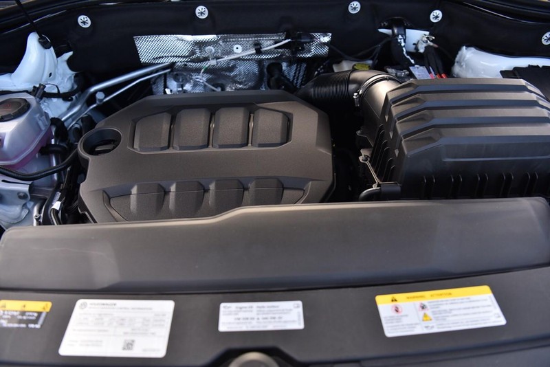 Volkswagen Atlas Cross Sport Vehicle Image 24