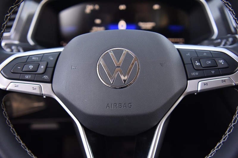 Volkswagen Tiguan Vehicle Image 18