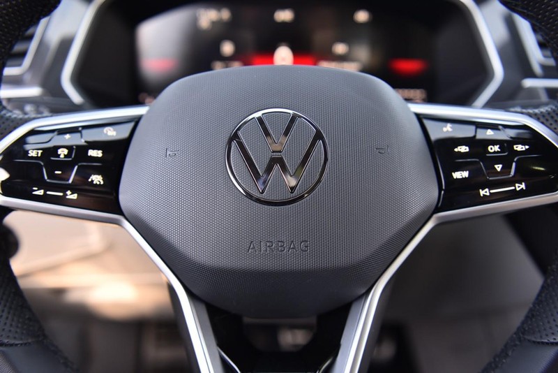 Volkswagen Tiguan Vehicle Image 20