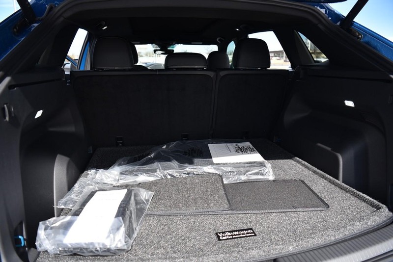 Volkswagen Atlas Cross Sport Vehicle Image 25