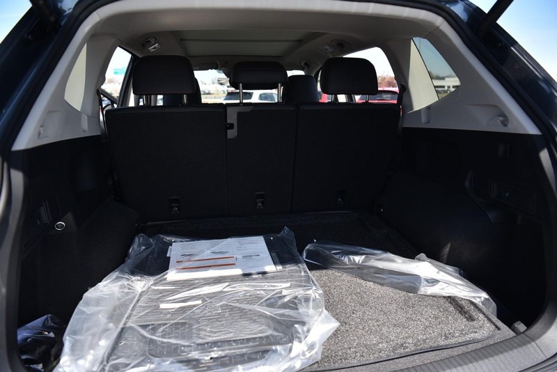 Volkswagen Tiguan Vehicle Image 27