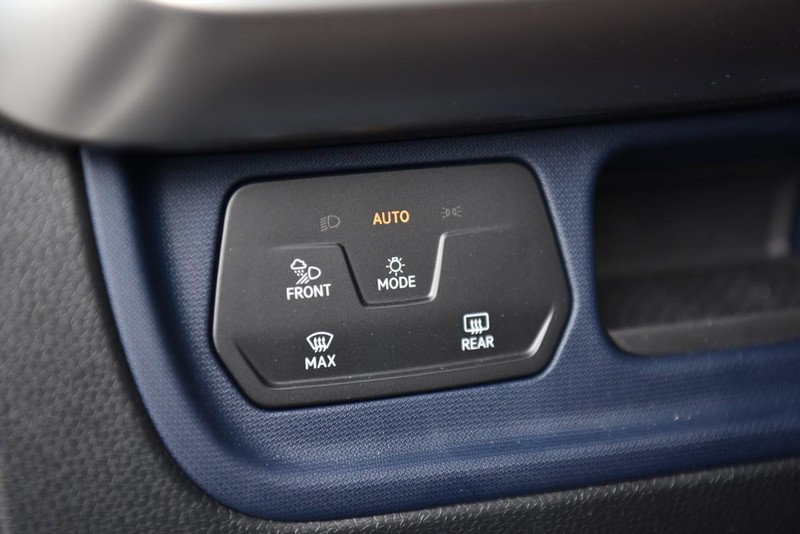 Volkswagen ID. Buzz Vehicle Image 12