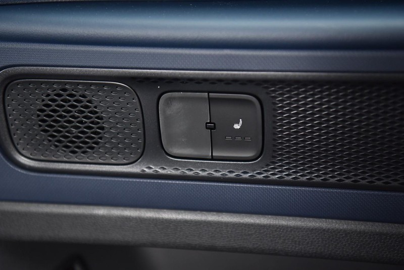 Volkswagen ID. Buzz Vehicle Image 22