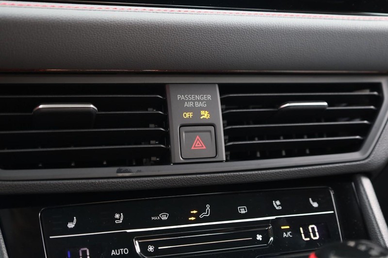 Volkswagen JETTA GLI Vehicle Image 15