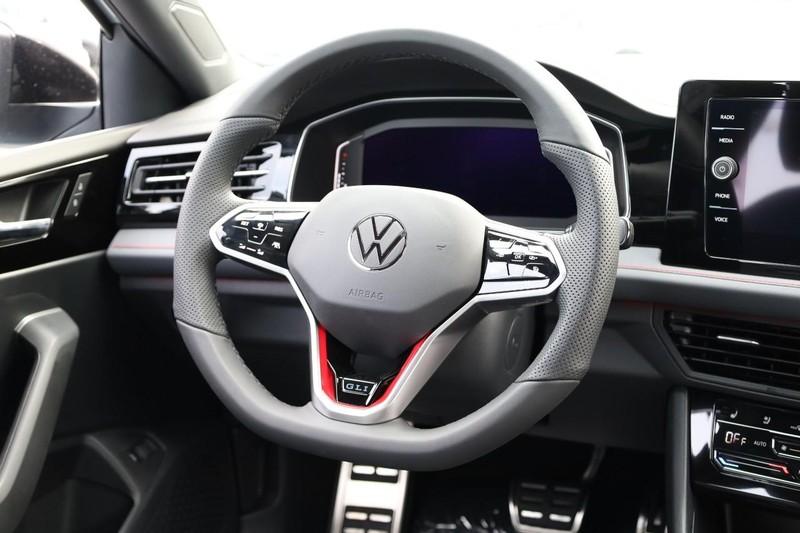 Volkswagen JETTA GLI Vehicle Image 25
