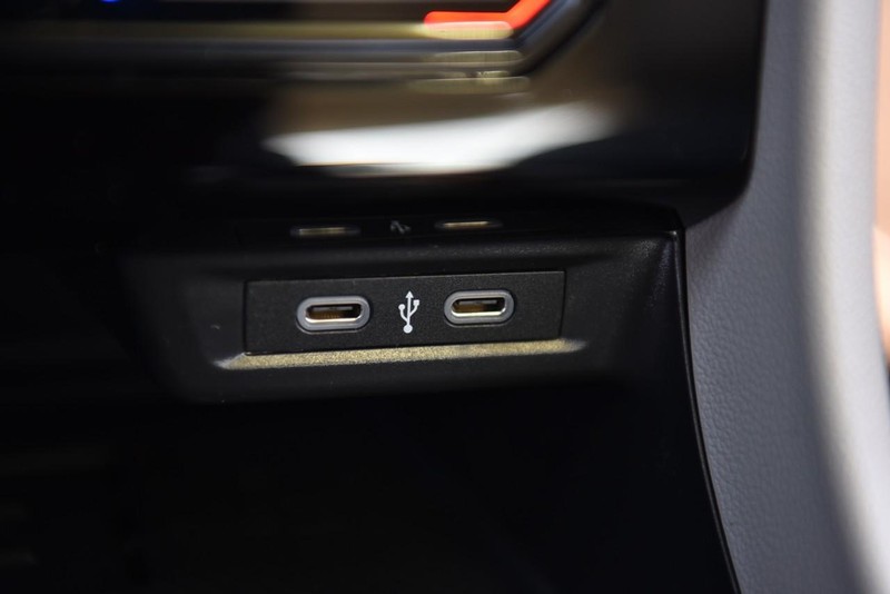 Volkswagen Jetta Vehicle Image 15