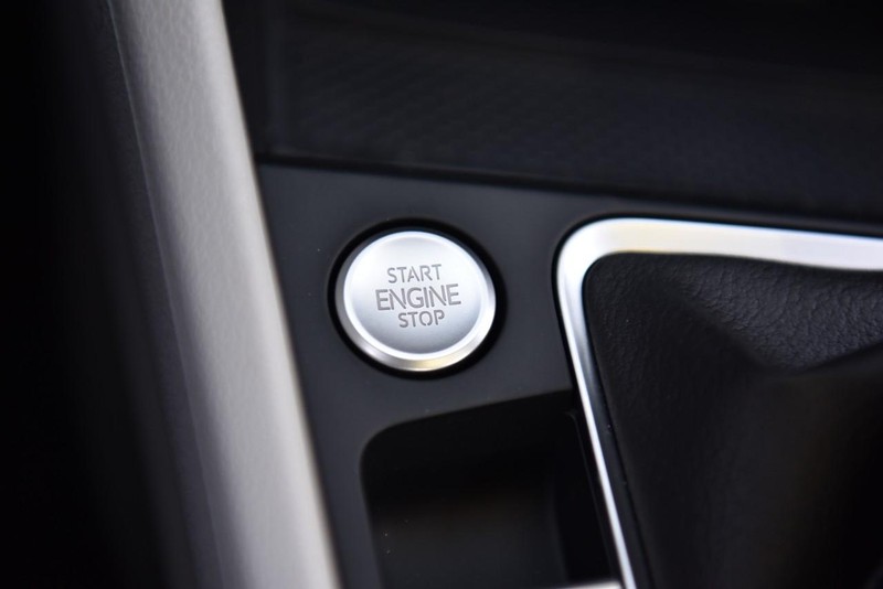 Volkswagen Jetta Vehicle Image 16