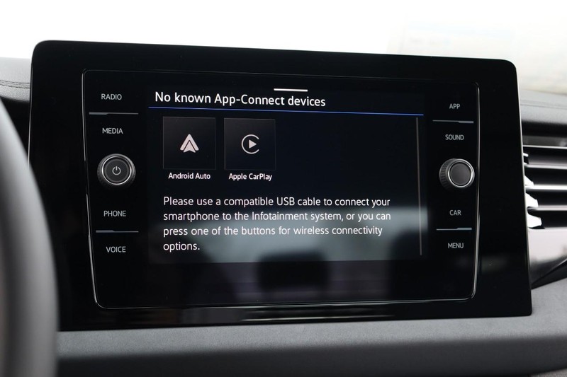Volkswagen Jetta Vehicle Image 12